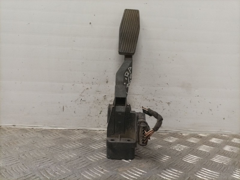 Recambio de potenciometro pedal para opel zafira a referencia OEM IAM 0281002298  