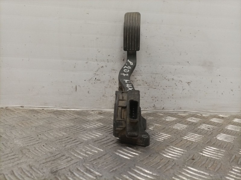 Recambio de potenciometro pedal para peugeot 207 referencia OEM IAM 968075688002   Recambio de potenciometro pedal para peugeot 207 referencia OEM IAM 968075688002