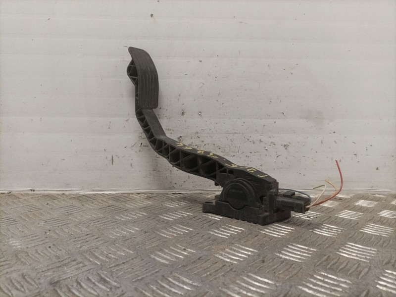 Recambio de potenciometro pedal para peugeot 206 berlina xs referencia OEM IAM 0280752237  