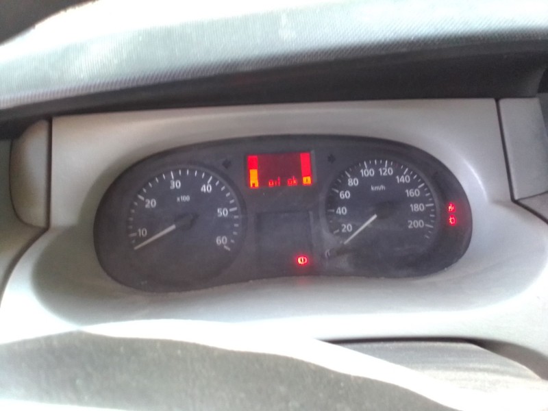 renault trafic passenger combi 6 27 c.normal 2.5dci 150 del año 2006