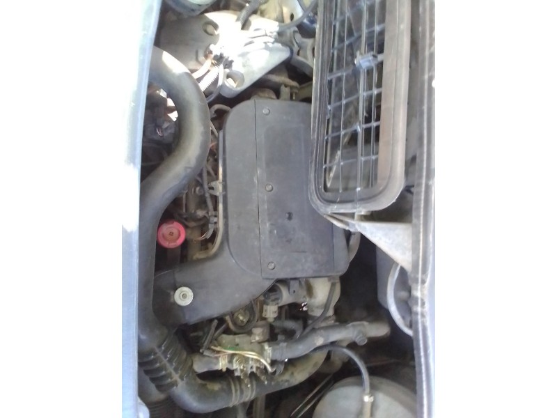 renault trafic passenger combi 6 27 c.normal 2.5dci 150 del año 2006