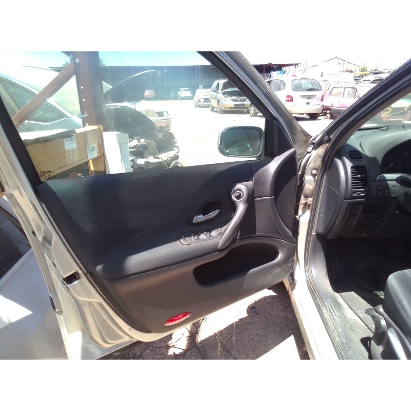 renault laguna ii (bg4w) del año 2005