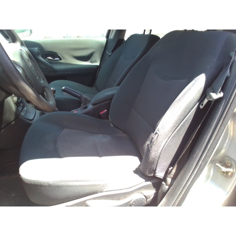 renault laguna ii (bg4w) del año 2005