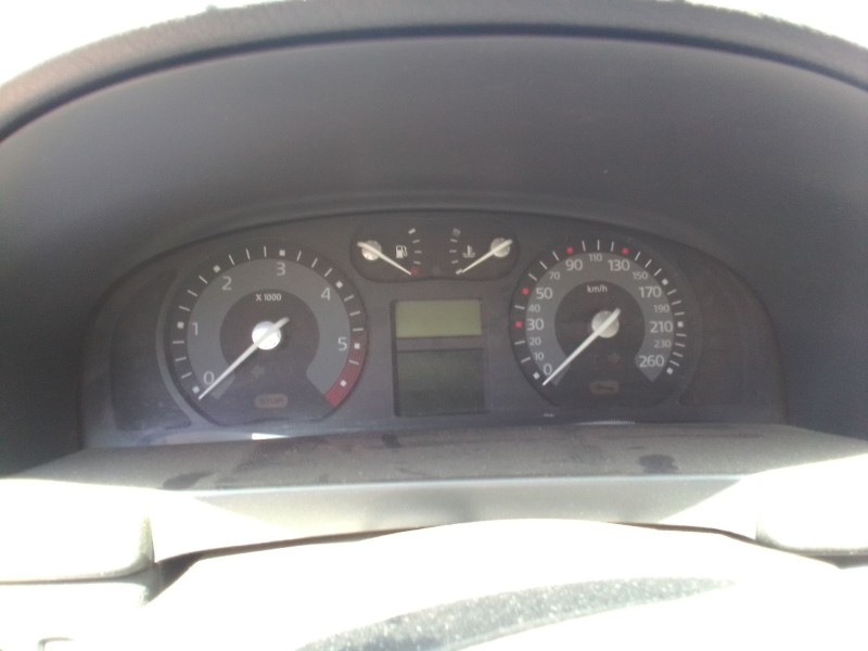 renault laguna ii (bg4w) del año 2005