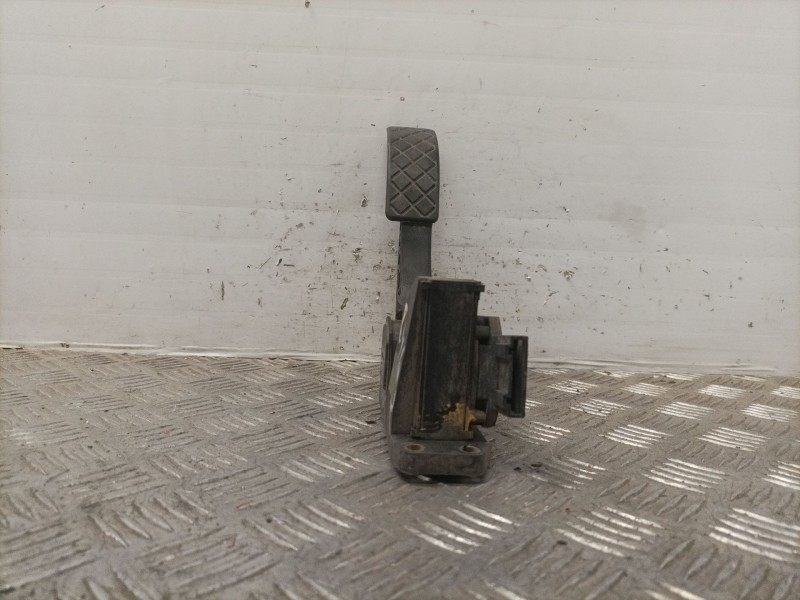 Recambio de potenciometro pedal para volkswagen polo (9n1) conceptline referencia OEM IAM 0281002378 282204710YB3 