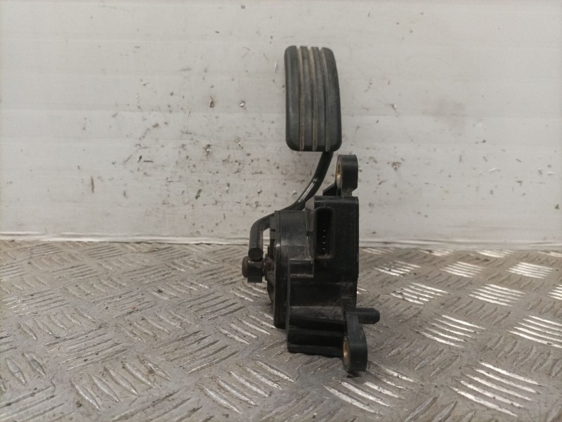 Recambio de potenciometro pedal para renault megane ii berlina 3p confort expression referencia OEM IAM 8200153268  