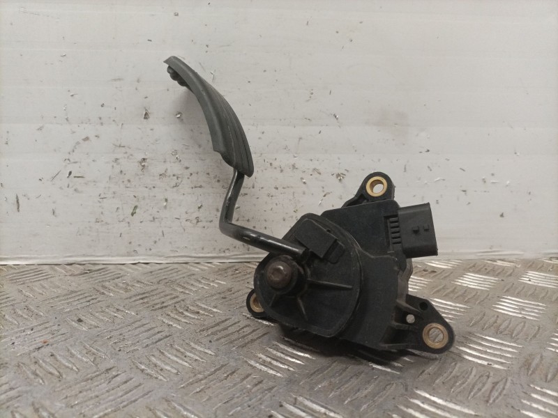 Recambio de potenciometro pedal para renault megane ii berlina 3p confort expression referencia OEM IAM 8200153268  