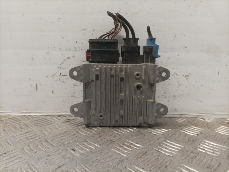 Recambio de modulo electronico para citroen c3 1.4 hdi referencia OEM IAM 6900000711 9655757780 