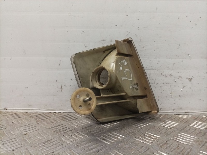 Recambio de piloto delantero izquierdo para mercedes clase c (w201) berlina referencia OEM IAM   