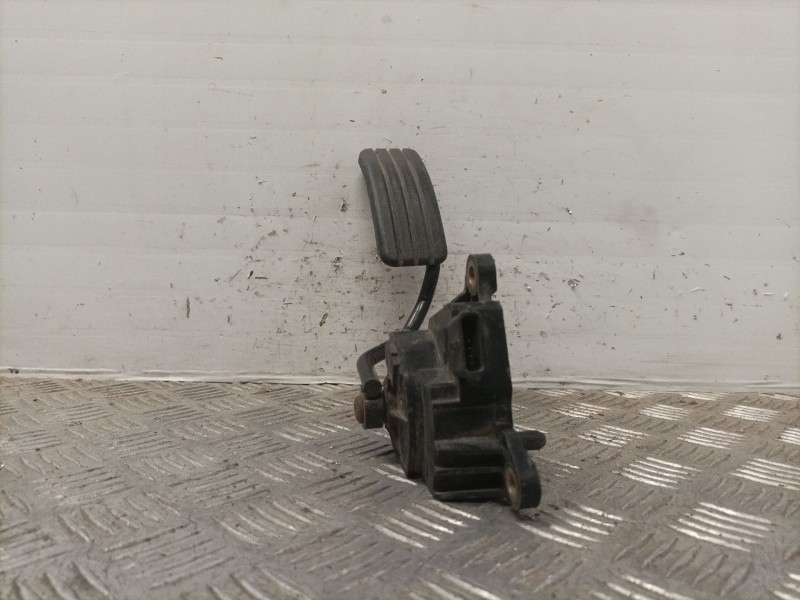 Recambio de potenciometro pedal para renault megane ii classic berlina referencia OEM IAM 8200153268  
