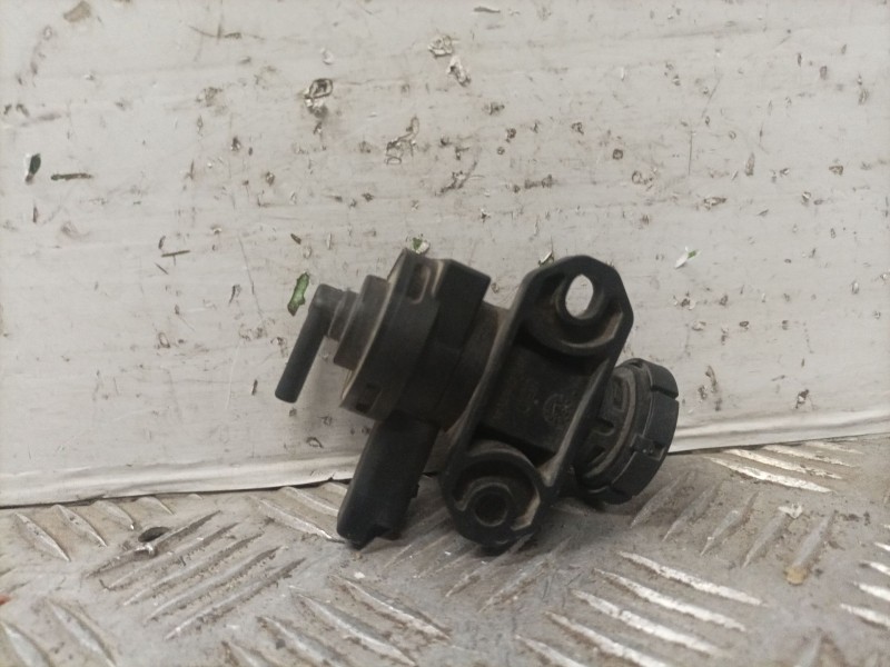 Recambio de valvula aire adicional para citroen xantia berlina referencia OEM IAM 9635704380  