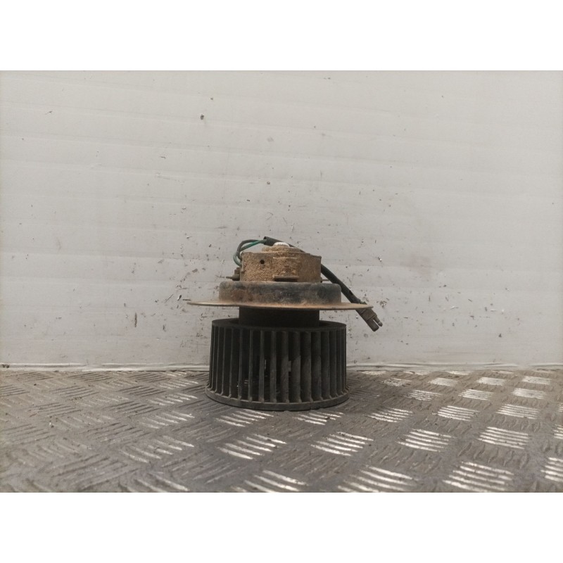 Recambio de ventilador calefaccion para land rover defender (ld) tdi 110 familiar (83kw) referencia OEM IAM   