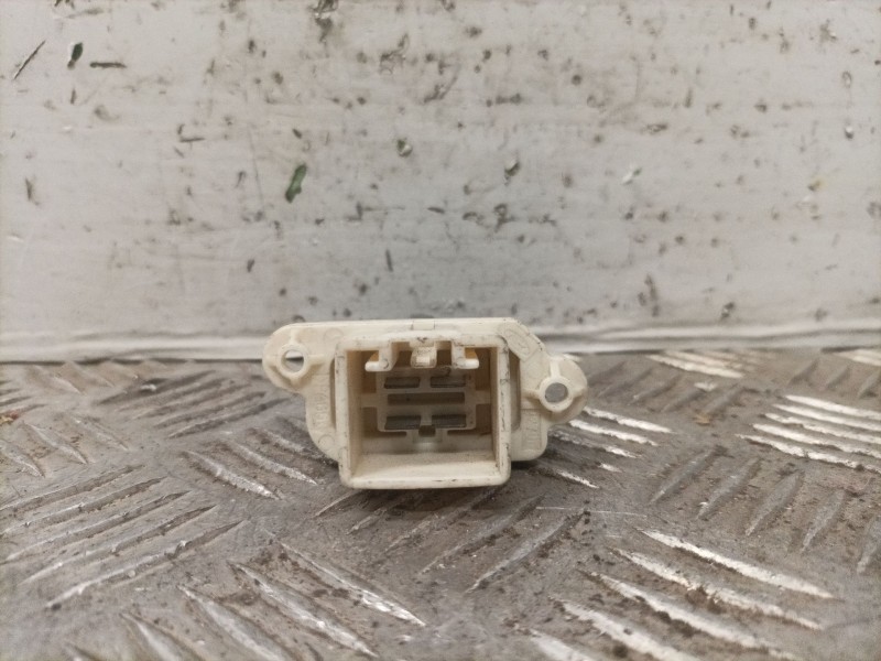 Recambio de resistencia calefaccion para ford fiesta (cbk) trend referencia OEM IAM 3M5H18B647AC  