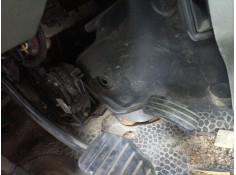 Recambio de potenciometro pedal para renault trafic passenger combi 6 27 c.normal 2.5dci 150 referencia OEM IAM 7700313060 6PV00 2