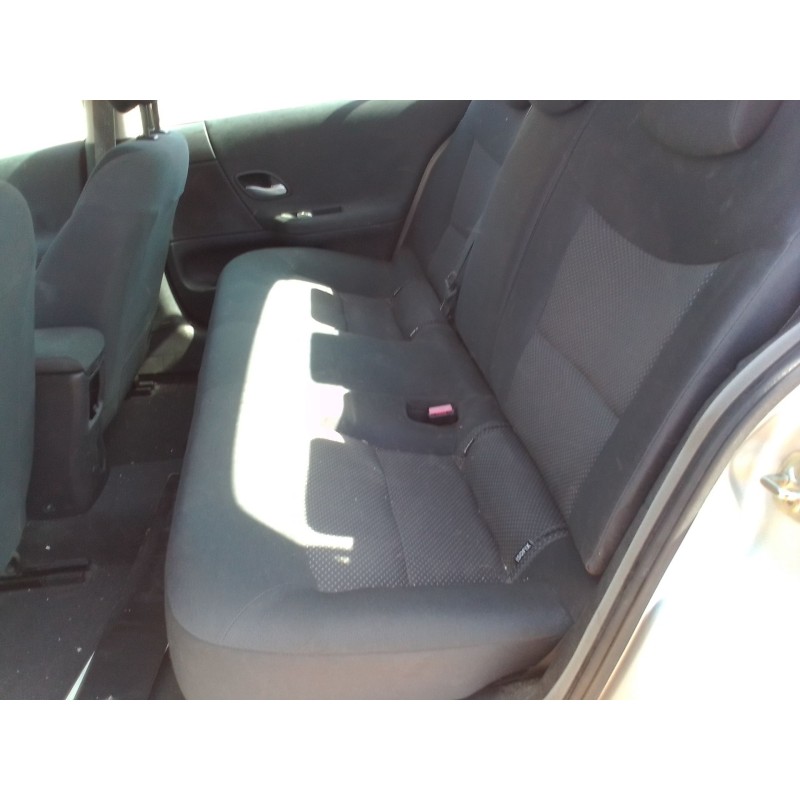 renault laguna ii (bg4w) del año 2005