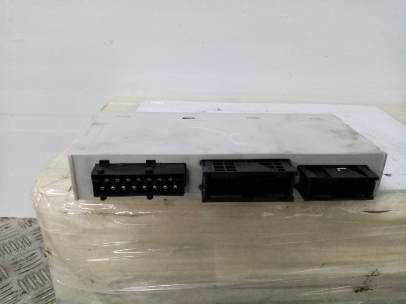 Recambio de modulo electronico para  referencia OEM IAM 61358385541  