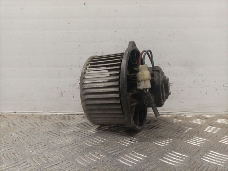 Recambio de ventilador calefaccion para mitsubishi carisma berina 5 (da0) 1.9 turbodiesel referencia OEM IAM   