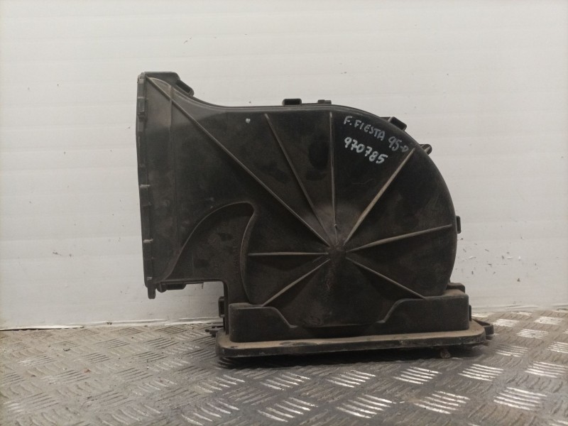 Recambio de ventilador calefaccion para ford fiesta berlina referencia OEM IAM 96FW18593A  