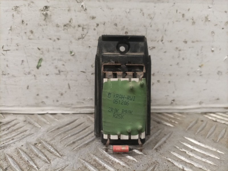 Recambio de resistencia calefaccion para ford fiesta berlina referencia OEM IAM   