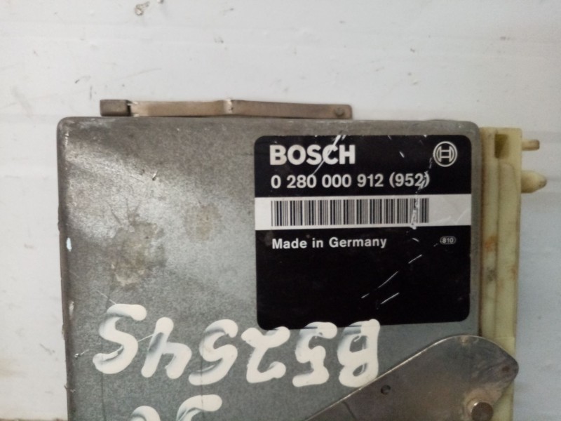 Recambio de centralita motor uce para volvo serie 850 referencia OEM IAM 0280000912  