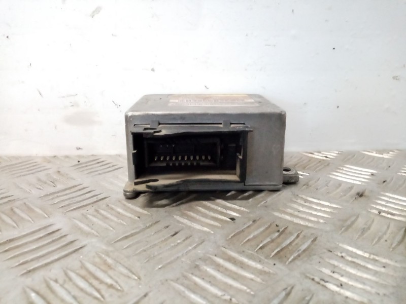 Recambio de centralita airbag para volvo 460 460 1.7 gl referencia OEM IAM 0285001049  