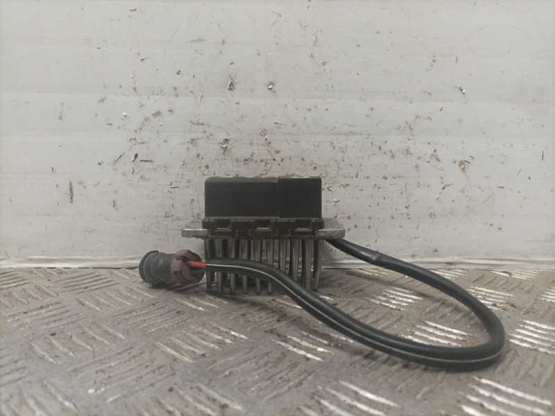 Recambio de resistencia calefaccion para audi 100 avant (c4) europa referencia OEM IAM 5DS00645500 4A0820521  Recambio de resistencia calefaccion para audi 100 avant (c4) europa referencia OEM IAM 5DS00645500 4A0820521