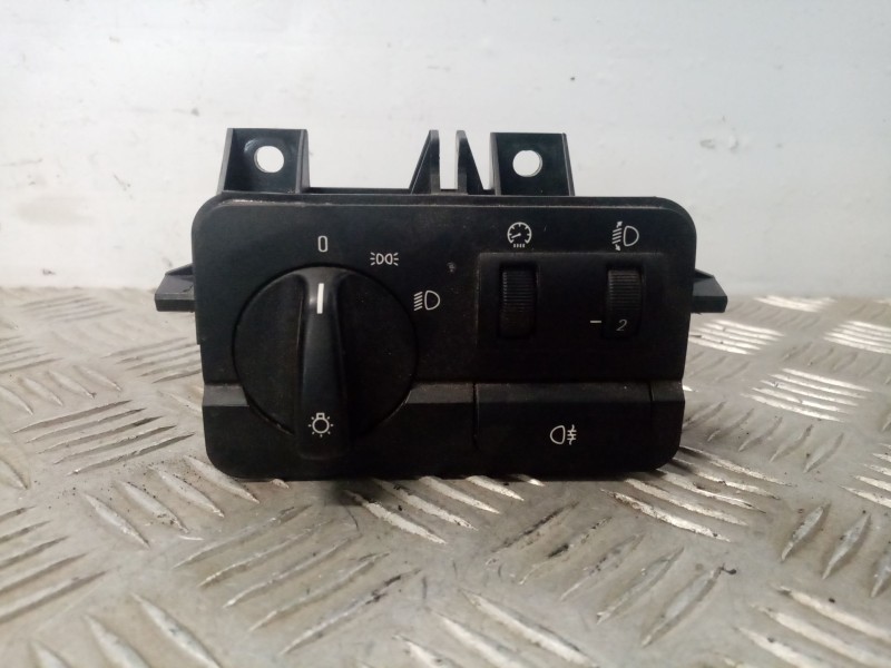 Recambio de mando luces para bmw serie 3 berlina (e46) referencia OEM IAM 61316907944 086480060 