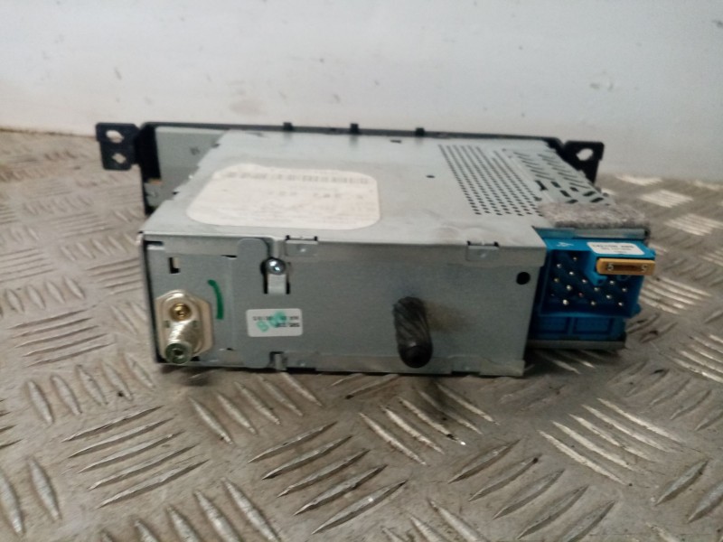 Recambio de sistema audio / radio cd para bmw serie 3 berlina (e46) referencia OEM IAM 6902657  