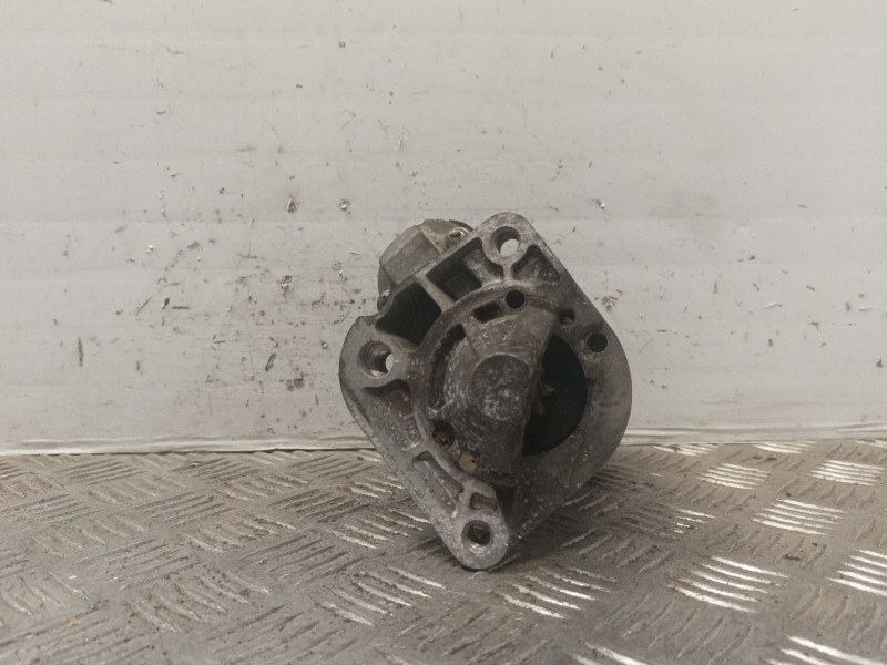 Recambio de motor de arranque para dacia logan 1.4 cat referencia OEM IAM 8200240487 M000T4517ZT 