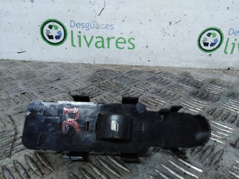 Recambio de mando elevalunas delantero derecho para  referencia OEM IAM   