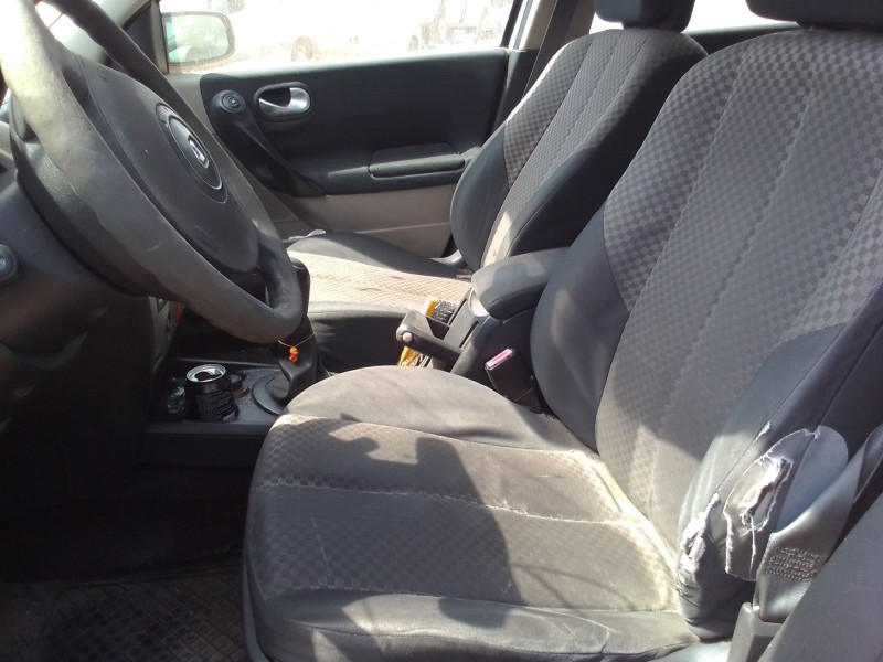 renault megane ii berlina 5p del año 2002