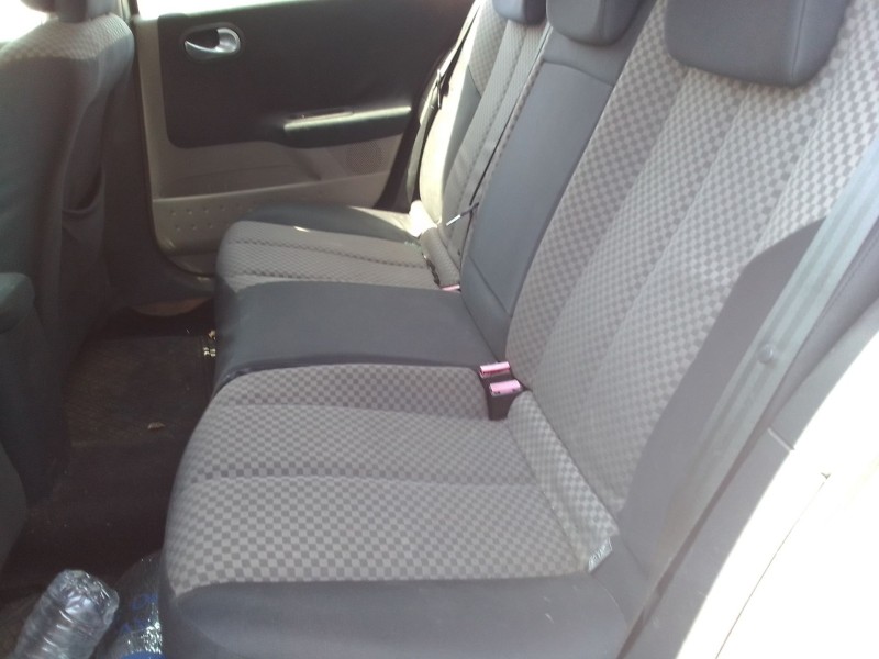 renault megane ii berlina 5p del año 2002