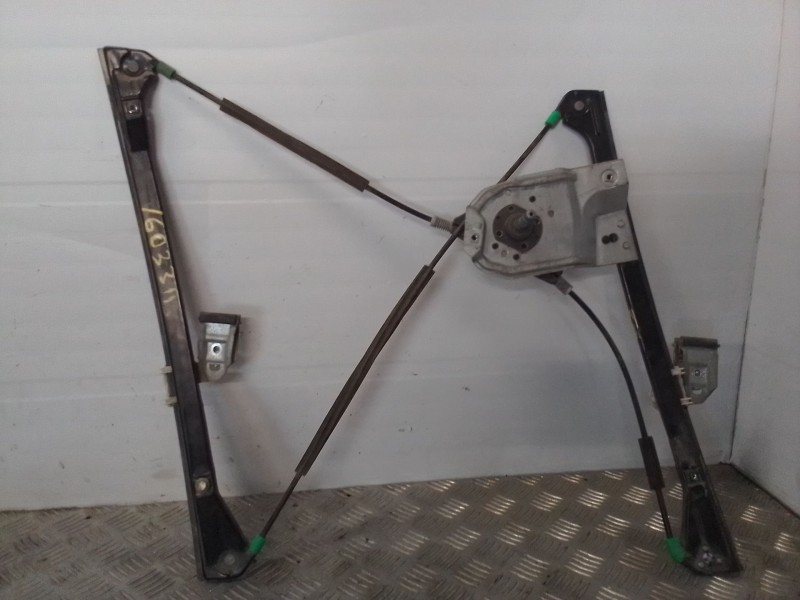 Recambio de elevalunas delantero izquierdo para volkswagen polo berlina (6n1) 1.4 referencia OEM IAM 6N4837401  