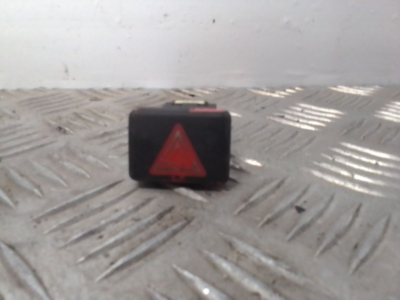 Recambio de warning para audi a4 berlina (8e) referencia OEM IAM 8E0941509  