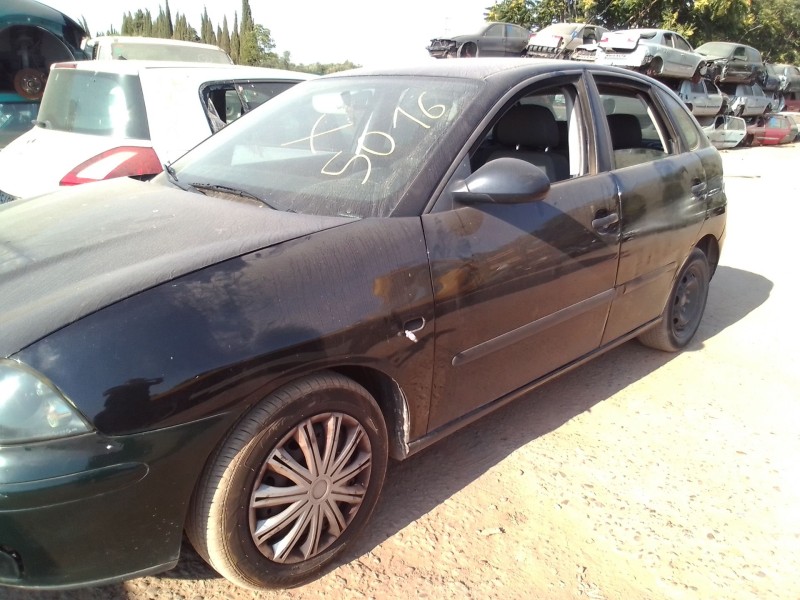 seat ibiza (6l1) del año 2002