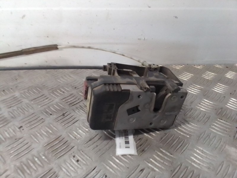 Recambio de cerradura puerta delantera izquierda para opel zafira a referencia OEM IAM 24444015  