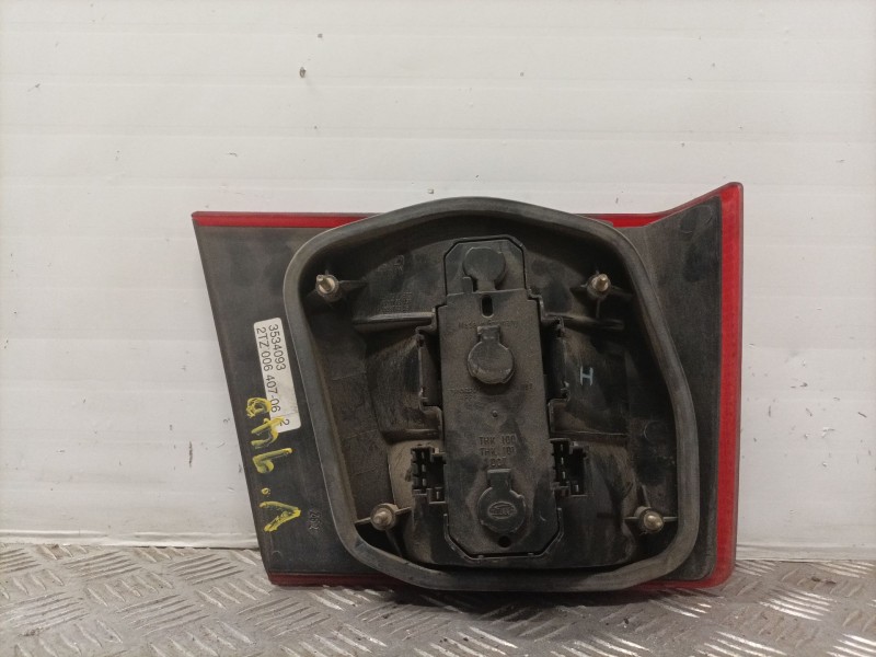 Recambio de piloto trasero derecho para volvo serie 940 berlina/familiar referencia OEM IAM   