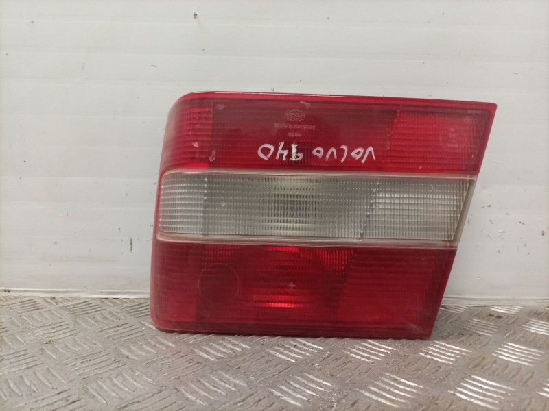 Recambio de piloto trasero derecho para volvo serie 940 berlina/familiar referencia OEM IAM   