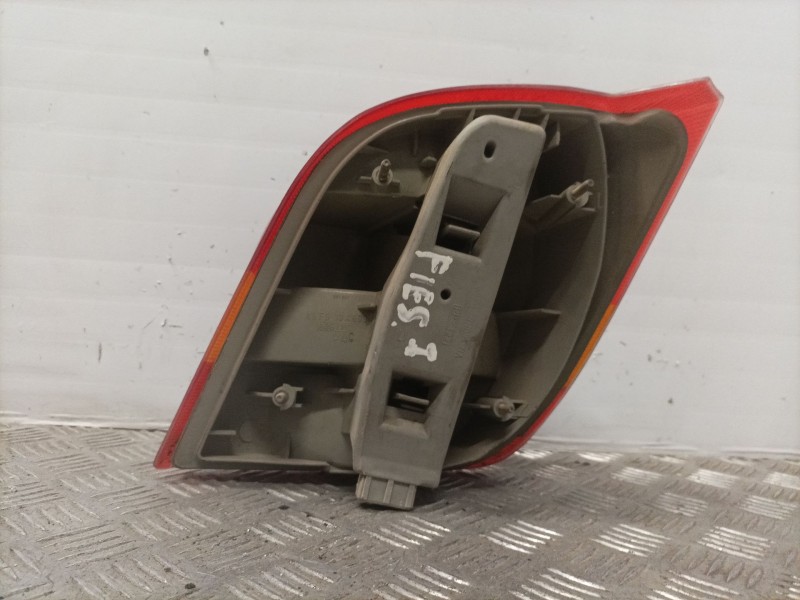 Recambio de piloto trasero izquierdo para ford fiesta berl./courier referencia OEM IAM   