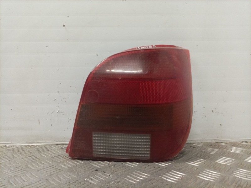 Recambio de piloto trasero derecho para ford fiesta berl./courier referencia OEM IAM   