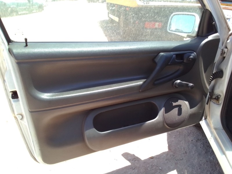 volkswagen polo berlina (6n1) del año 1994