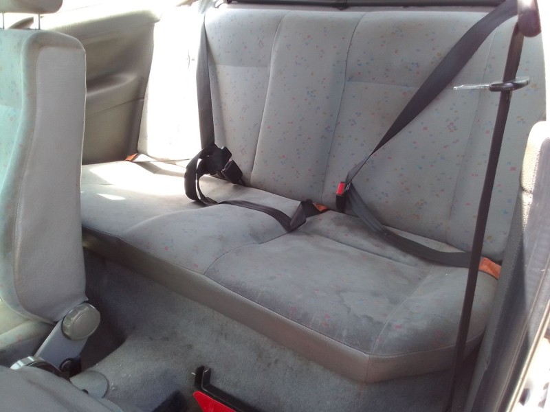 volkswagen polo berlina (6n1) del año 1994