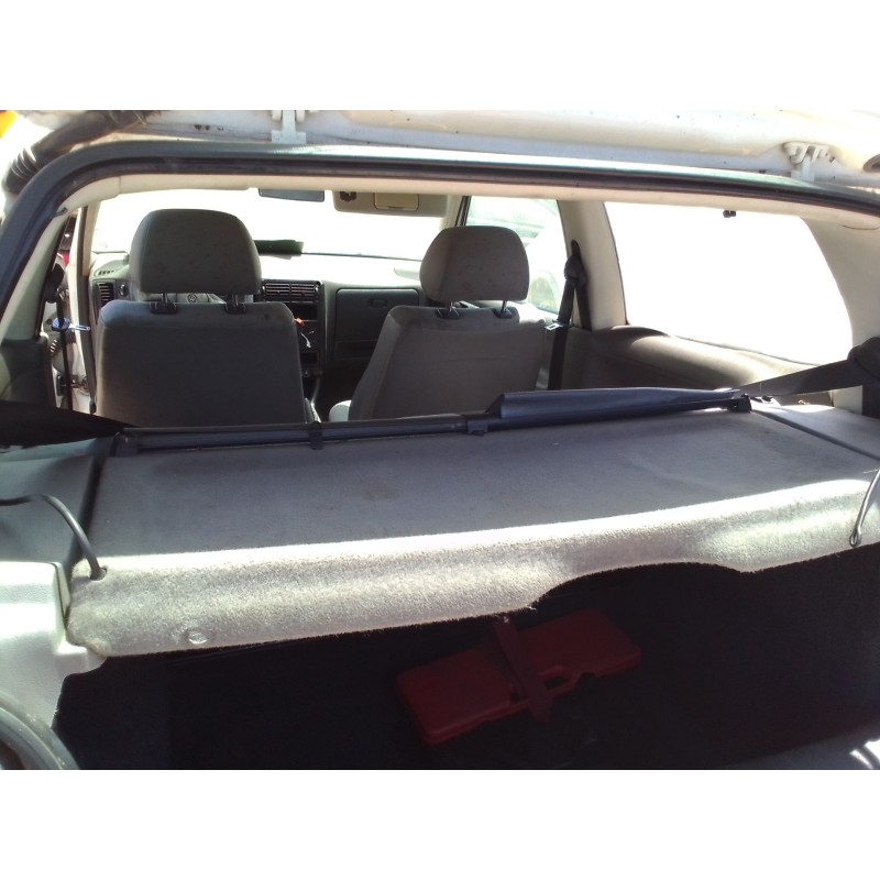 volkswagen polo berlina (6n1) del año 1994