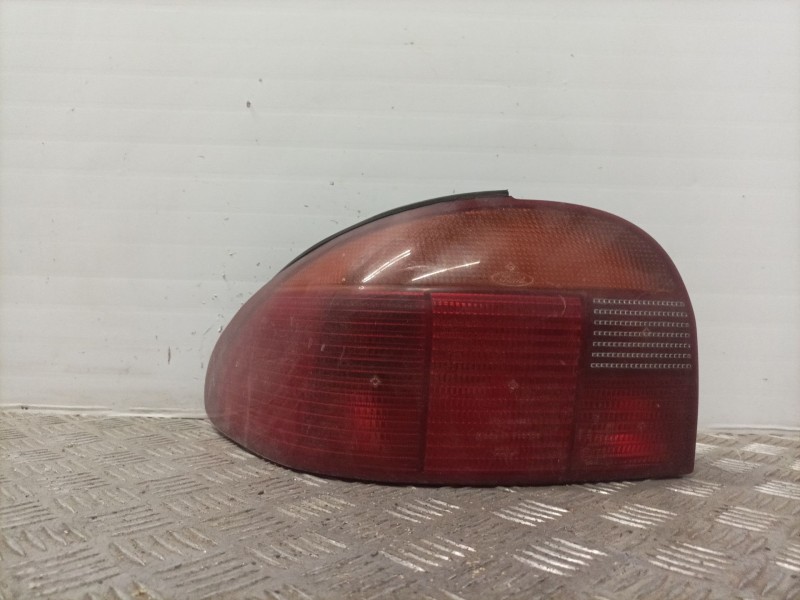 Recambio de piloto trasero izquierdo para ford mondeo berlina/familiar (fd) referencia OEM IAM   