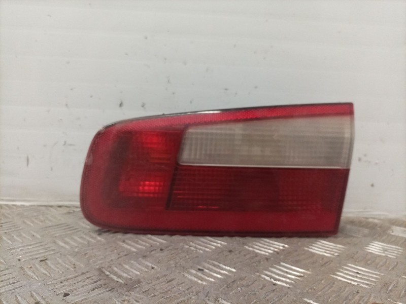 Recambio de piloto trasero derecho para renault laguna ii (bg0) privilege referencia OEM IAM 8200002474  