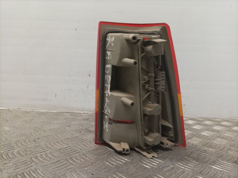 Recambio de piloto trasero izquierdo para opel kadett e 1.7 diesel referencia OEM IAM   