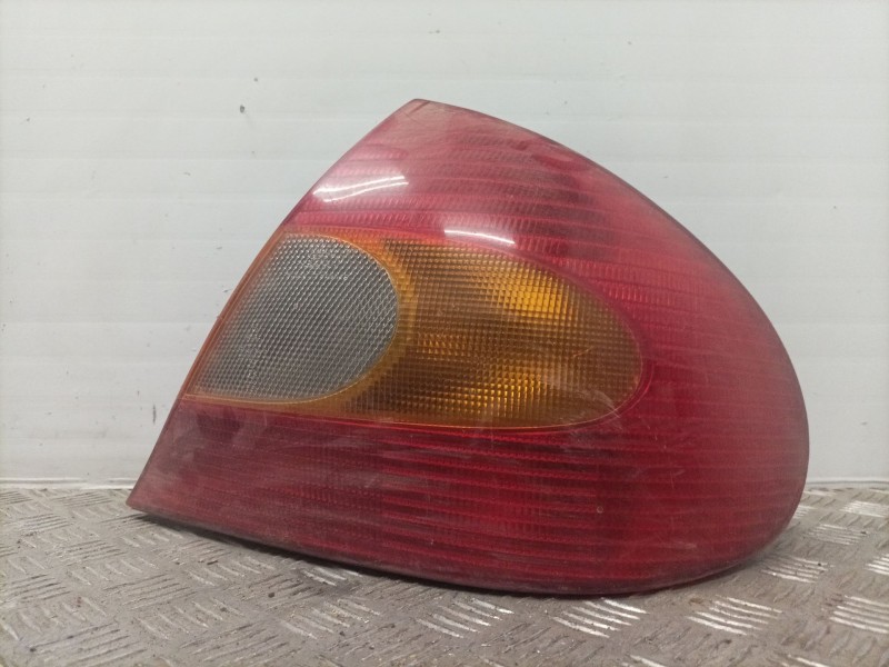 Recambio de piloto trasero derecho para ford mondeo berlina (gd) referencia OEM IAM   