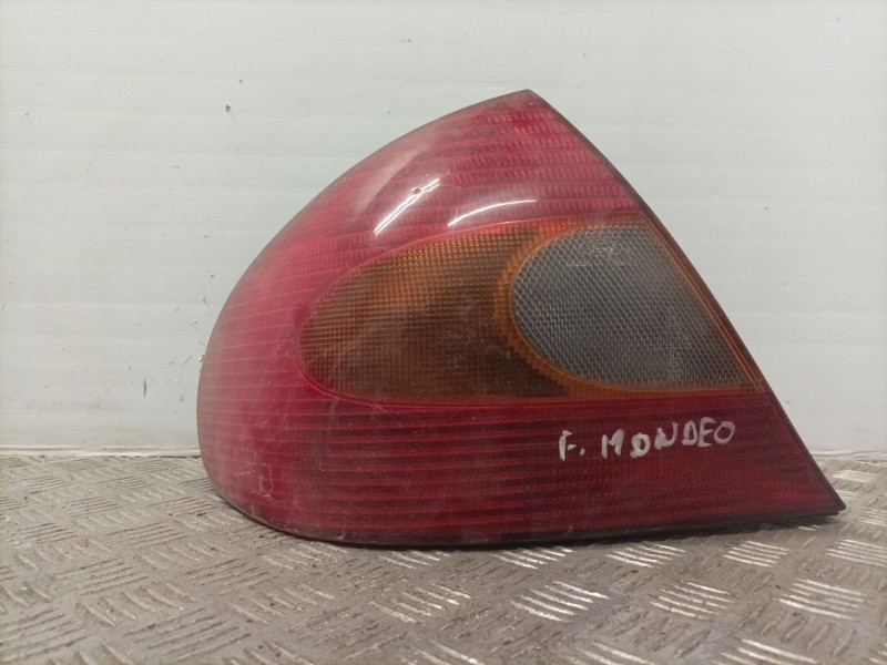 Recambio de piloto trasero izquierdo para ford mondeo berlina (gd) referencia OEM IAM   