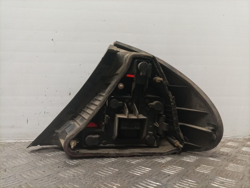 Recambio de piloto trasero izquierdo para ford mondeo berlina (gd) referencia OEM IAM   