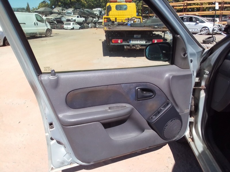 renault clio ii fase i (b/cbo) del año 1998